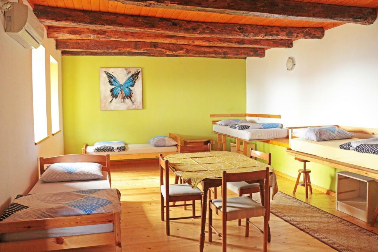 Stonehouse Appartement Nova Gorica Buitenkant foto
