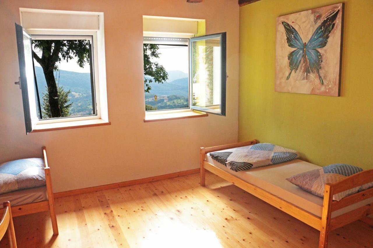Stonehouse Appartement Nova Gorica Buitenkant foto