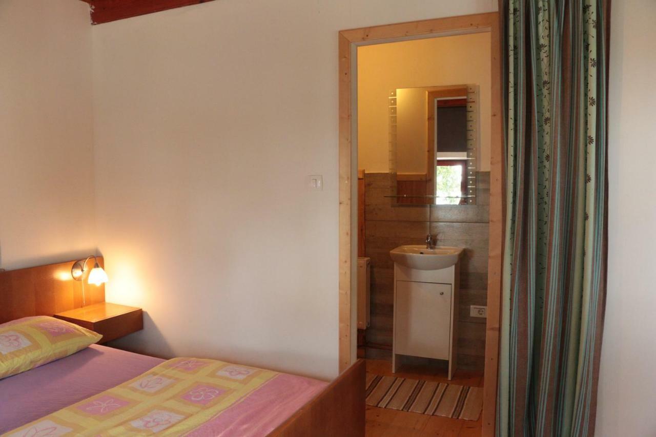 Stonehouse Appartement Nova Gorica Buitenkant foto