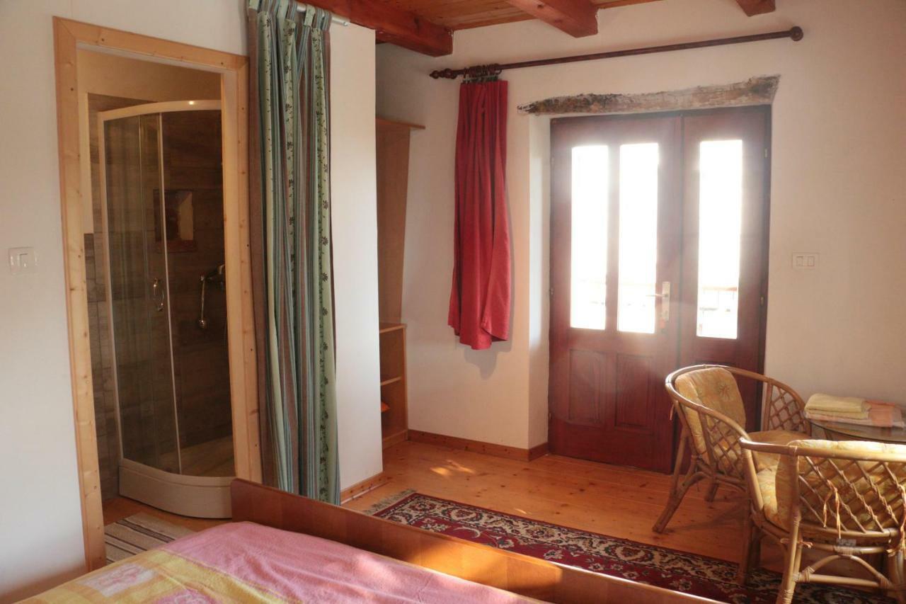 Stonehouse Appartement Nova Gorica Buitenkant foto