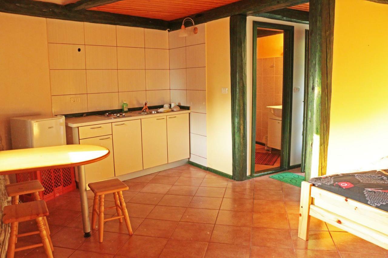 Stonehouse Appartement Nova Gorica Buitenkant foto