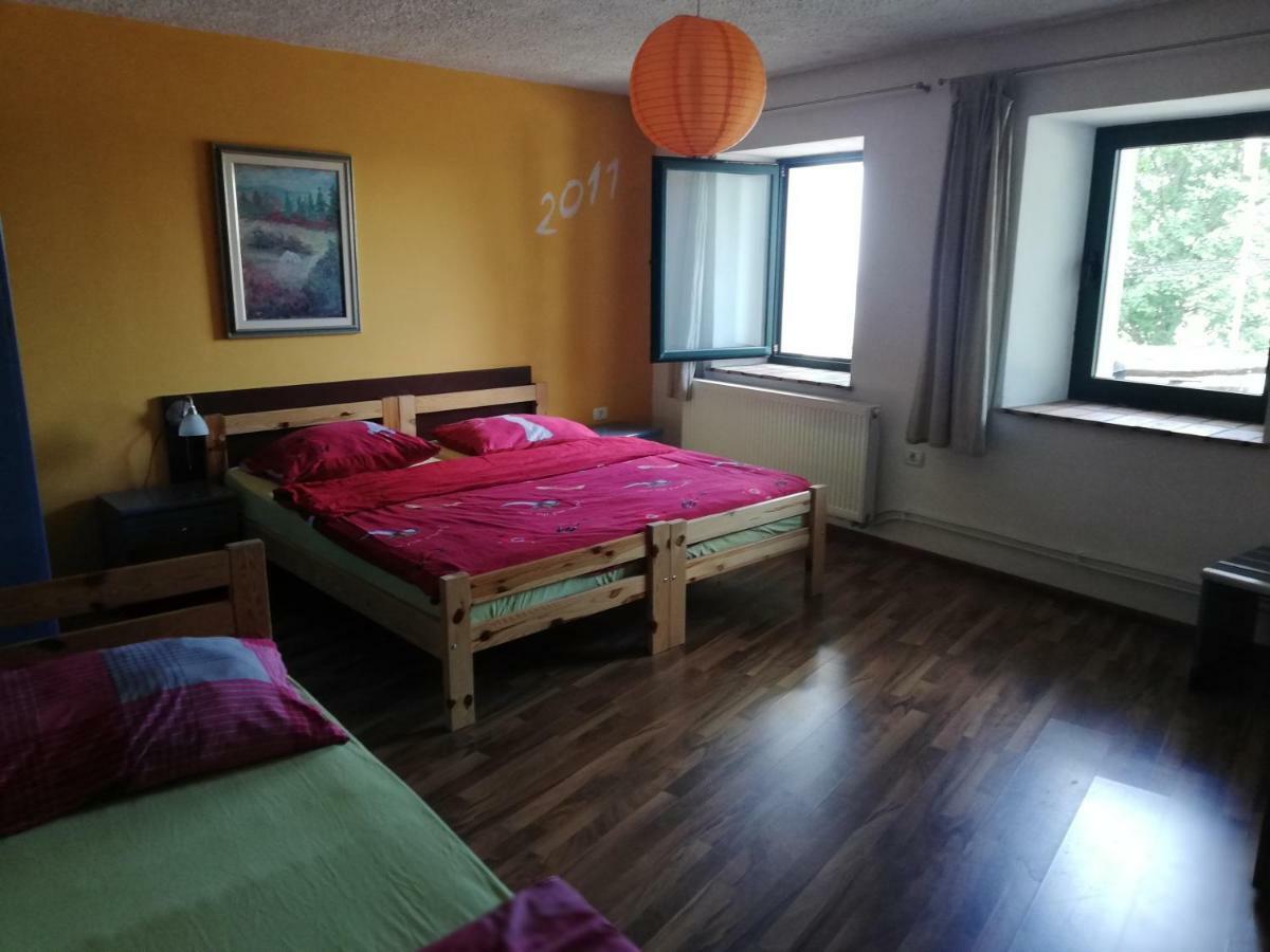 Stonehouse Appartement Nova Gorica Buitenkant foto