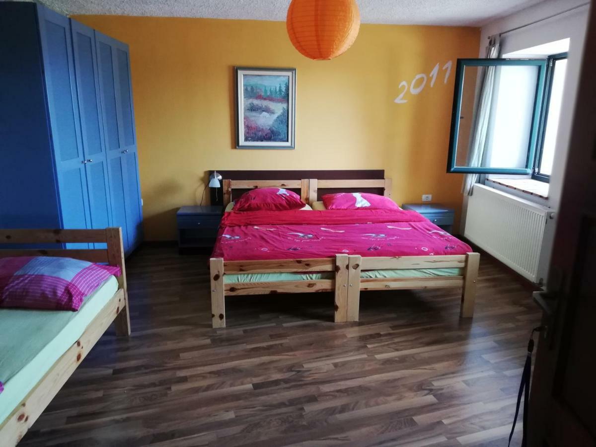 Stonehouse Appartement Nova Gorica Buitenkant foto