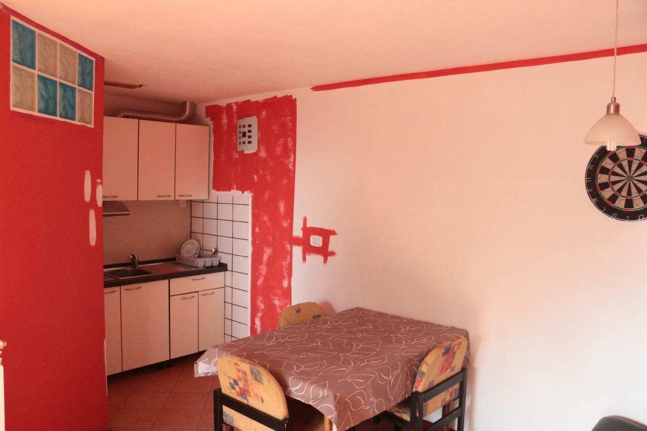Stonehouse Appartement Nova Gorica Buitenkant foto